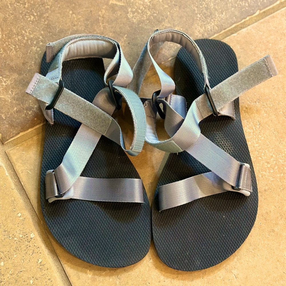 Pathway Grey Down Feelgrounds Unisex Sandals, barefoot shoes 🦶